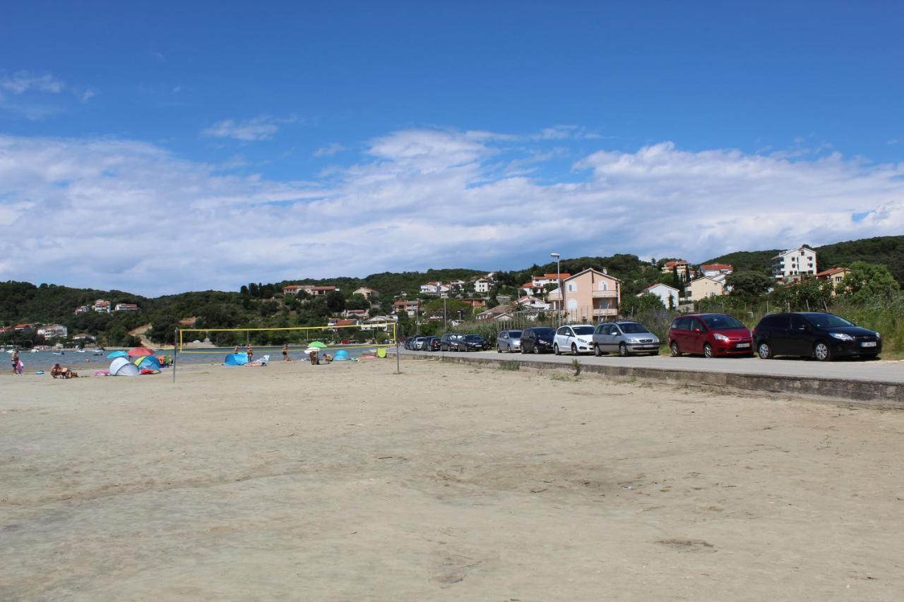 Apartments Kampor Damira Rab Town Esterno foto